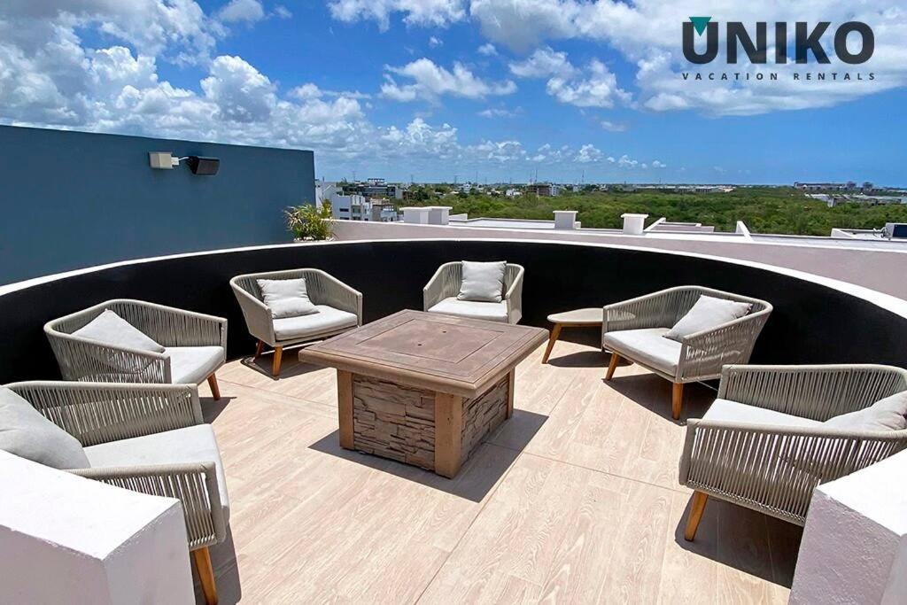 1 Block To The Beach 2Br 6Pax Rooftop Pool King Bed プレヤデルカーメン エクステリア 写真